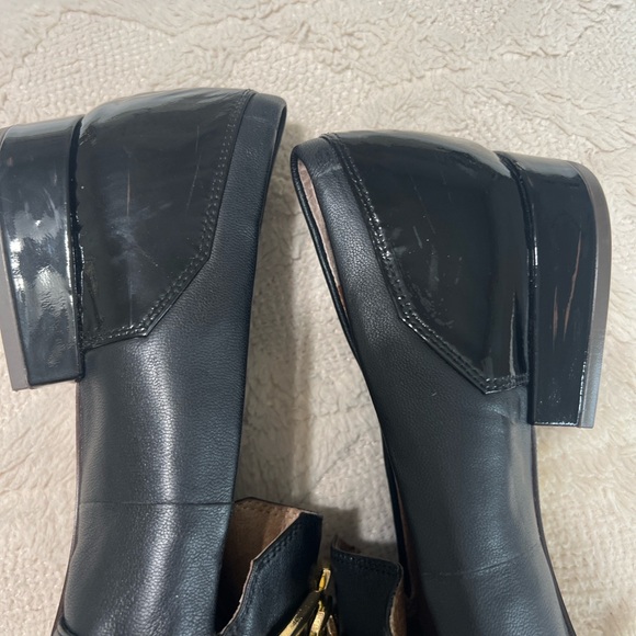 Louise et Cie Black Leather Chain Loafers Size 10 EUC - Picture 6 of 14